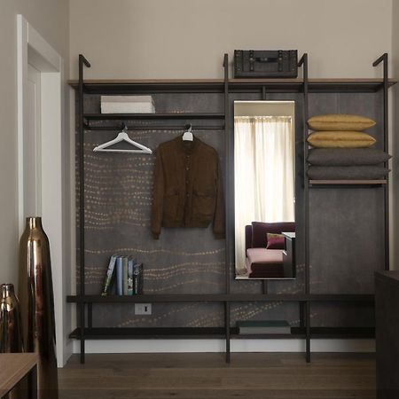 Della Spiga Suites By Brera Apartments Milano Ngoại thất bức ảnh